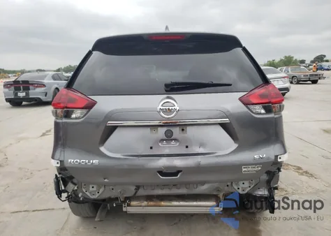 2020 Nissan Rogue S z USA, uszkodzony, nr VIN KNMAT2MT8LP526206